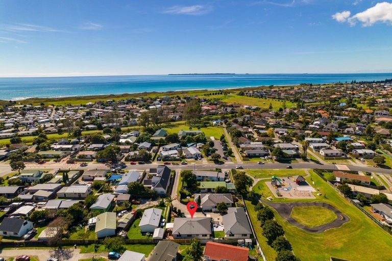 Photo of property in 56c Hartford Avenue, Papamoa Beach, Papamoa, 3118