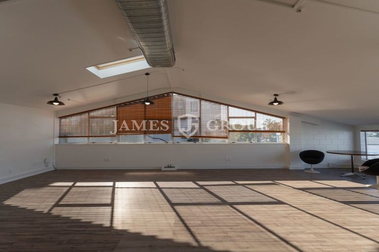 Photo of property in 2 Monmouth Street, Patea, 4520