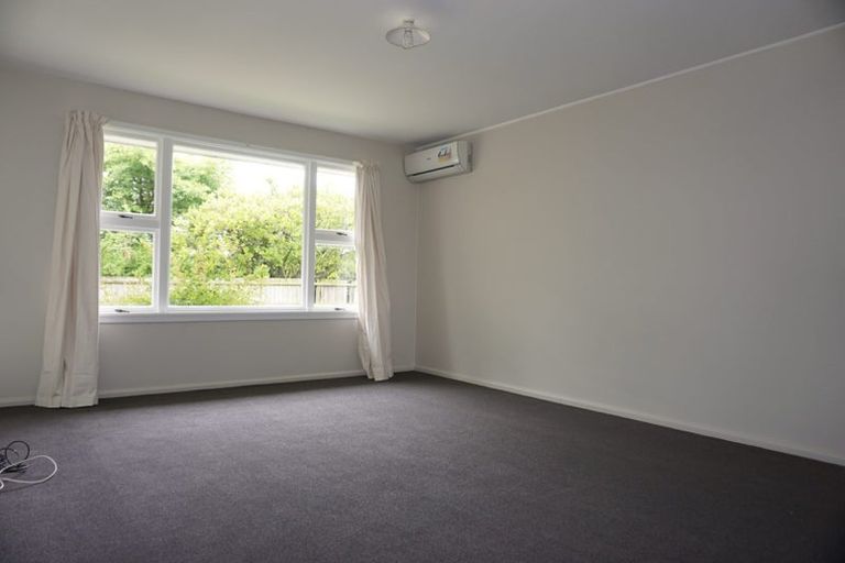 Photo of property in 2/46 Division Street, Riccarton, Christchurch, 8041