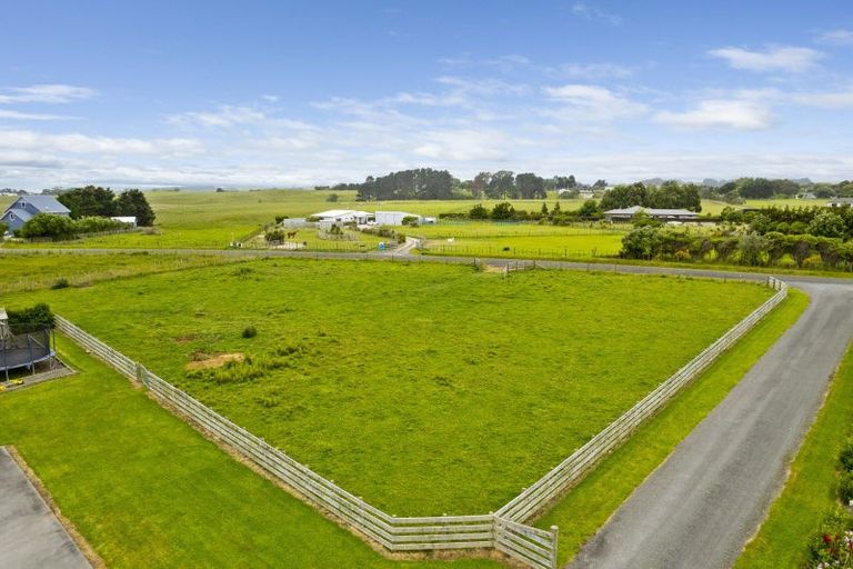 Photo of property in 23 Nicholson Drive, Kaitoke, Whanganui, 4572