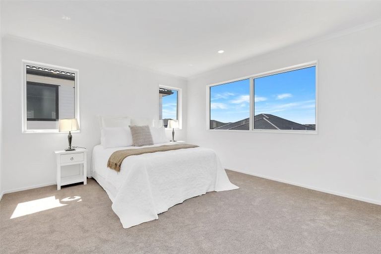 Photo of property in 76 Ksenia Drive, Flat Bush, Auckland, 2019