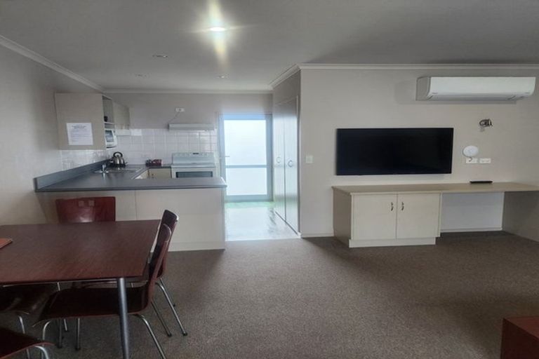 Photo of property in 12a-c Camden Street, Turnbull Thomson Park, Invercargill, 9810