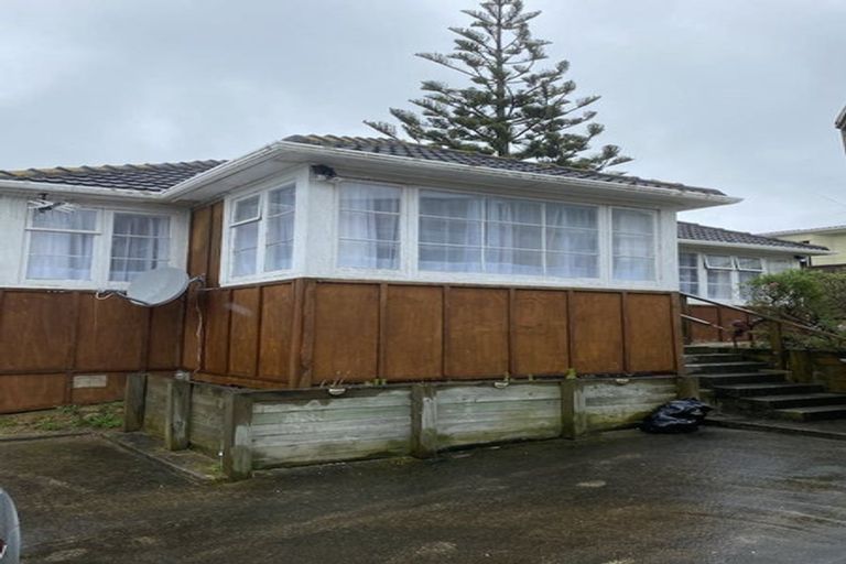 Photo of property in 17a Stephen Street, Johnsonville, Wellington, 6037