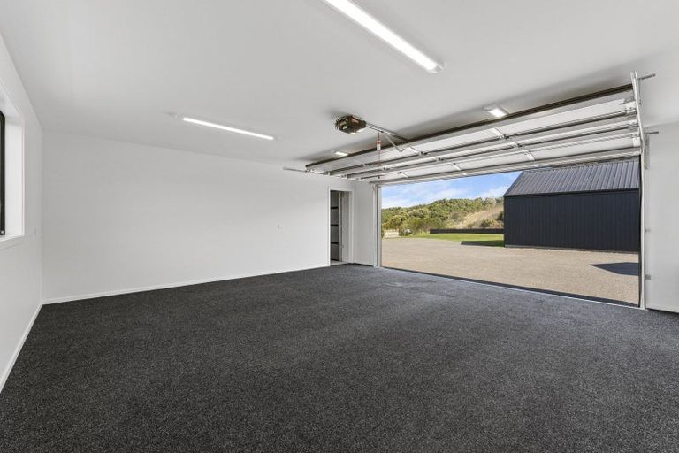 Photo of property in 12 Kahikatea Drive, Kinloch, Taupo, 3377