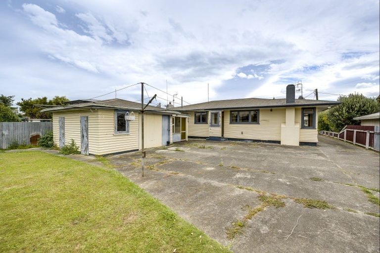 Photo of property in 12 Trevelyan Street, Onekawa, Napier, 4110