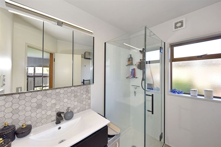 Photo of property in 49 Townshend Crescent, Halswell, Christchurch, 8025