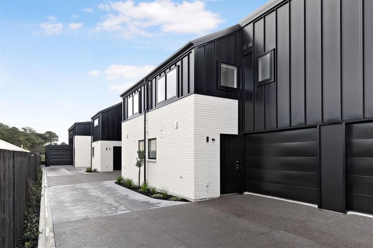 Photo of property in 4/50 Lonsdale Street, New Brighton, Christchurch, 8083