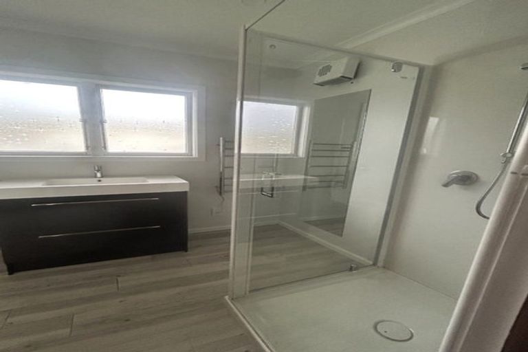 Photo of property in 1/57 Waverley Street, Richmond, 7020