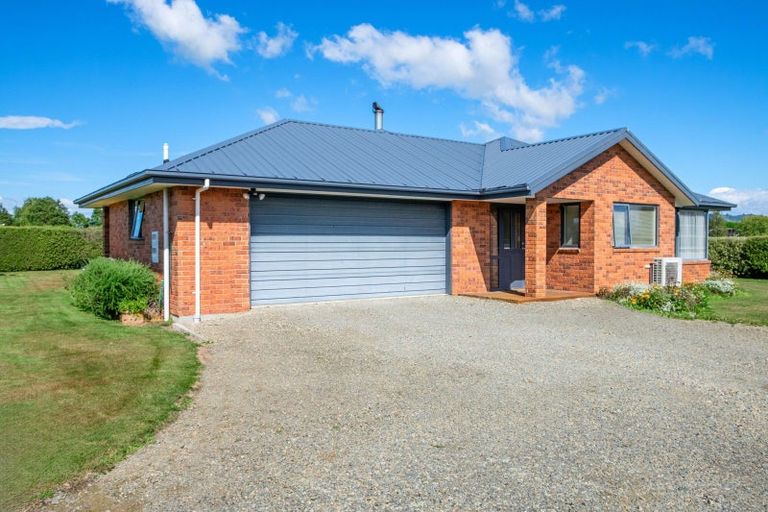 Photo of property in 46 Lucks Road, Waimate, 7980