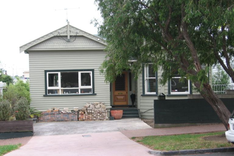 Photo of property in 153 Crummer Road, Grey Lynn, Auckland, 1021
