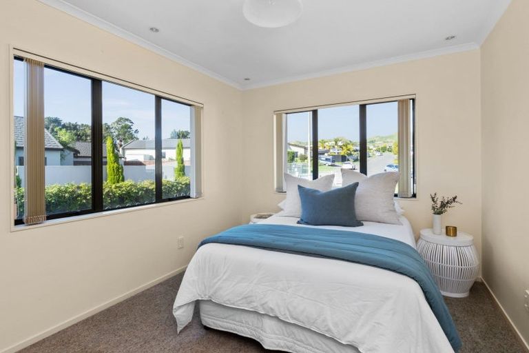 Photo of property in 81 Hikanui Drive, Havelock North, 4130