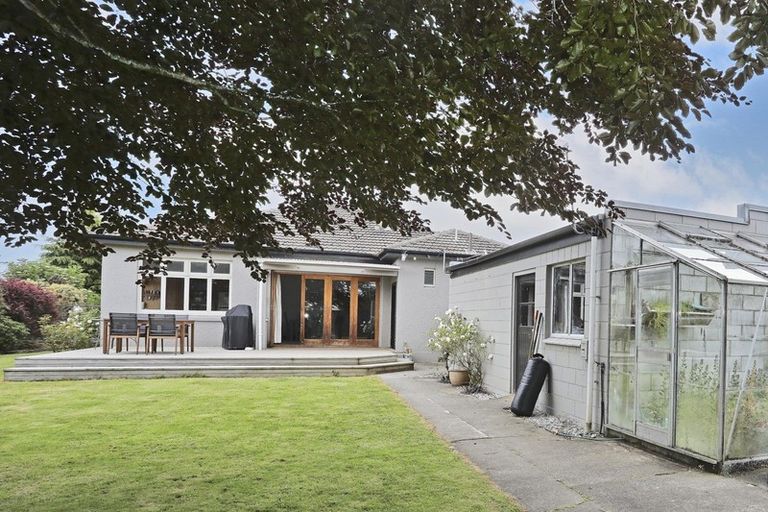 Photo of property in 12 Prince Street, Winton, 9720