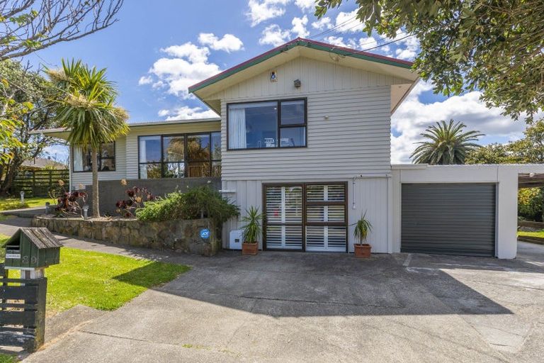 Photo of property in 89 Martin Road, Paraparaumu Beach, Paraparaumu, 5032