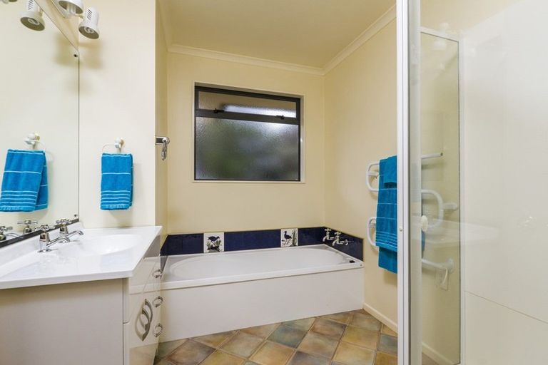 Photo of property in 4 Allisdair Street, Marybank, Nelson, 7010