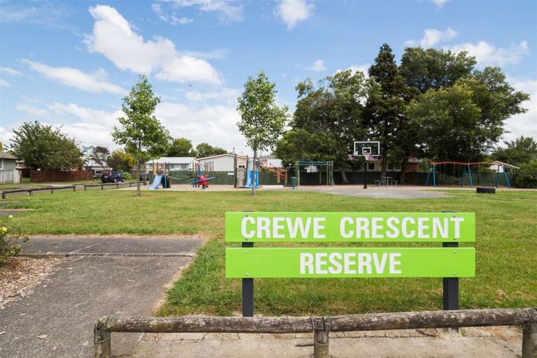 Photo of property in 1-6 Arli Court, Hokowhitu, Palmerston North, 4410