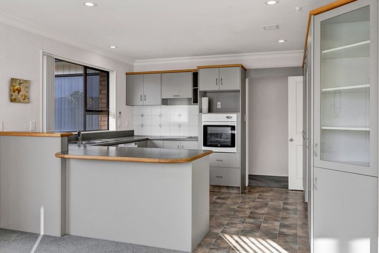 Photo of property in 14 Hamlet Street, Stratford, 4332