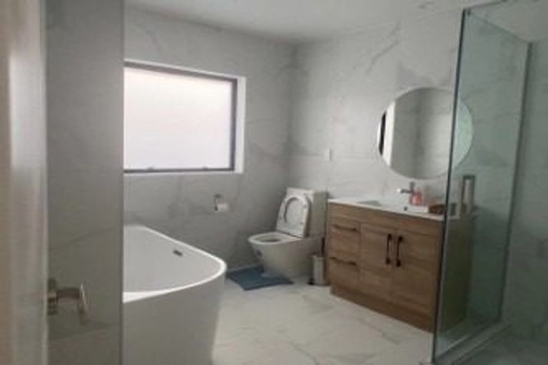 Photo of property in 32 Tumu Road, Papakura, 2110