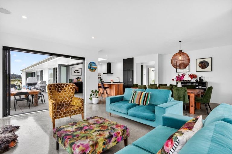 Photo of property in 20 Britton Avenue, Morison Bush, Greytown, 5794