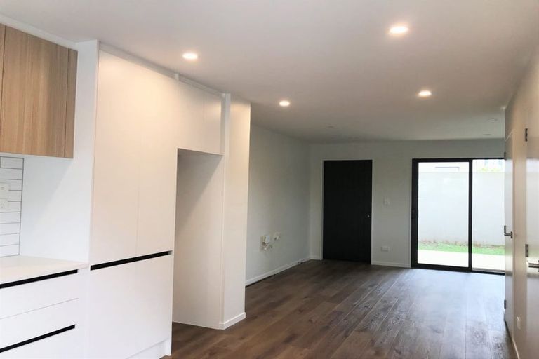 Photo of property in 12 Whai Hua Lane, Mangere Bridge, Auckland, 2022