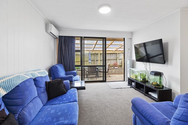Photo of property in 3/22 Park Avenue, Titahi Bay, Porirua, 5022