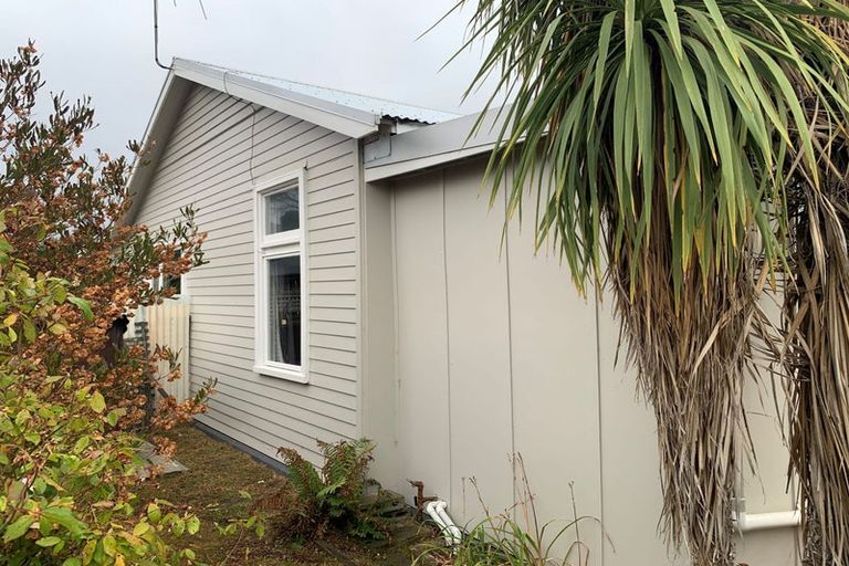 Photo of property in 294 Keyes Road, New Brighton, Christchurch, 8083
