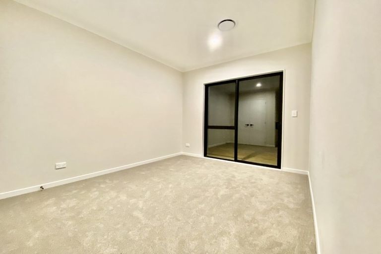 Photo of property in 72 Ksenia Drive, Flat Bush, Auckland, 2019