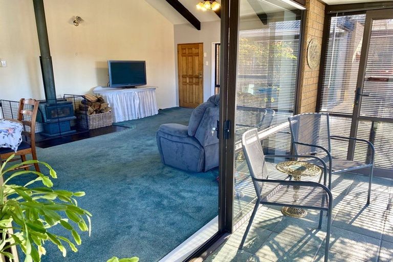 Photo of property in 4 Bridge Street, Southbridge, 7602