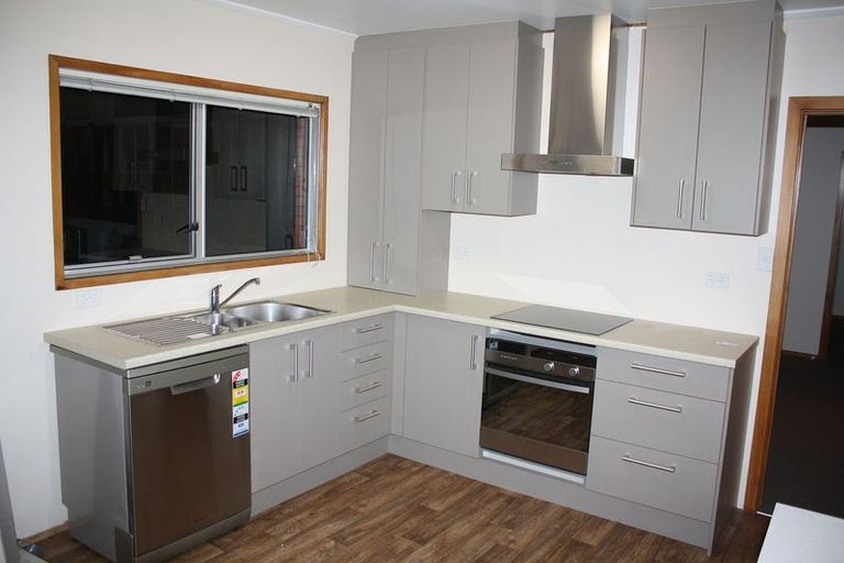 Photo of property in 1/56 Marriott Road, Pakuranga, Auckland, 2010