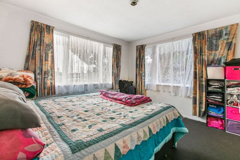Photo of property in 11 Mail Avenue, Weymouth, Auckland, 2103