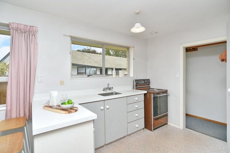 Photo of property in 97 Lowry Avenue, Redwood, Christchurch, 8051