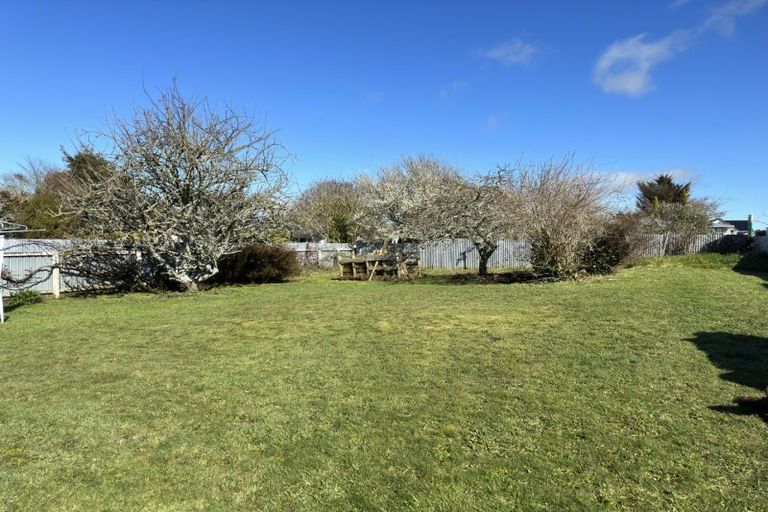 Photo of property in 19 Bedford Street, Eltham, 4322