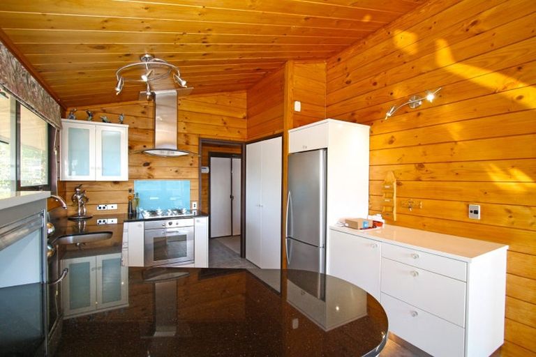 Photo of property in 9 Annandale Street, Lynmouth, New Plymouth, 4310