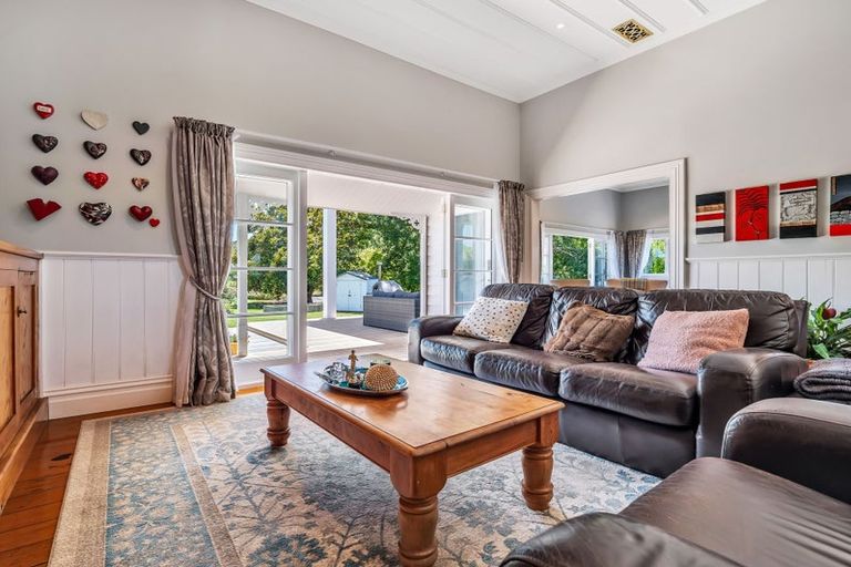 Photo of property in 14 Kaipara Hills Road, Glorit, Warkworth, 0984