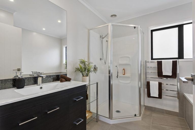 Photo of property in 27 Ormonde Drive, Silverdale, 0932