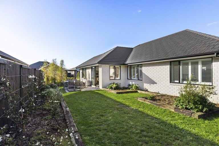 Photo of property in 24 Ruru Street, Cambridge, 3434