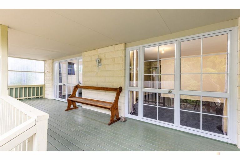 Photo of property in 5 Hayes Street, Waimate, 7924