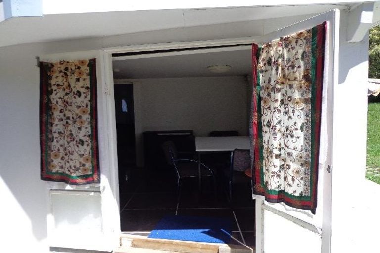 Photo of property in 36 Whitmore Road, Mount Roskill, Auckland, 1041