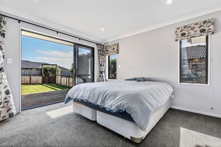 Photo of property in 3 Margaret Place, Waiuku, 2123