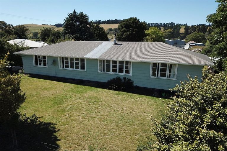 Photo of property in 40 Leslie Street, Waiau, 7332