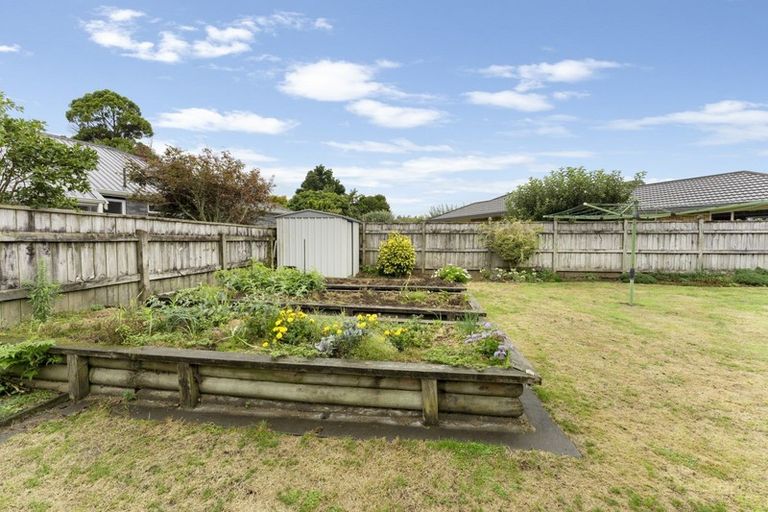 Photo of property in 8 Adam Lile Drive, Highlands Park, New Plymouth, 4312