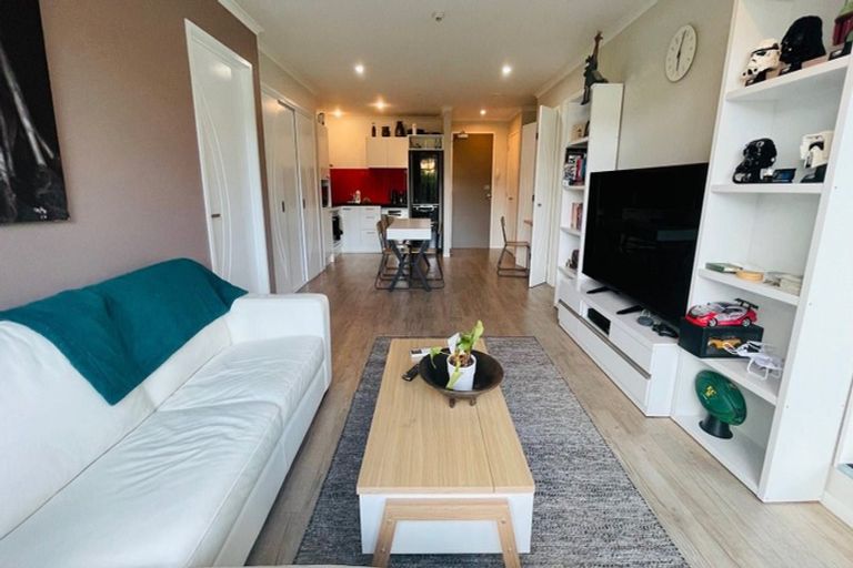 Photo of property in Norfolk Apartments, 105/19 Bute Road, Browns Bay, Auckland, 0630