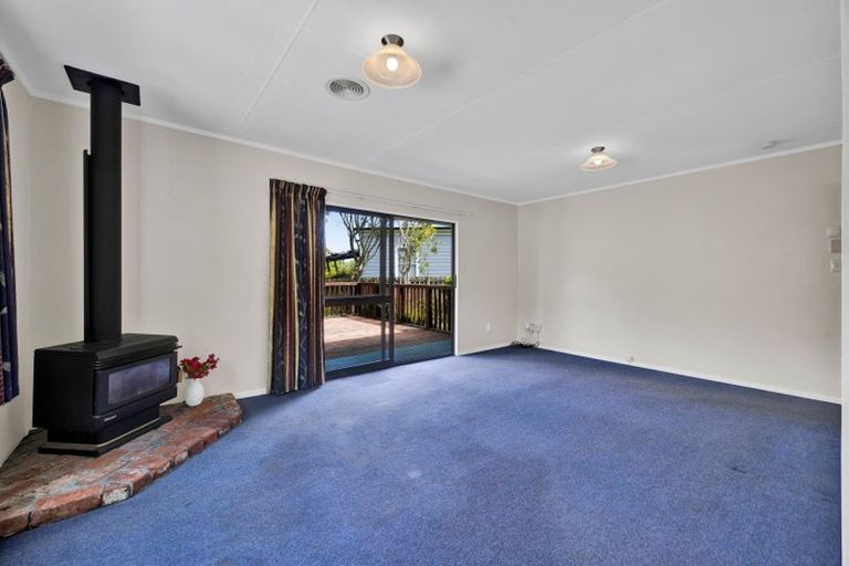 Photo of property in 2/29 Cumberland Street, Merrilands, New Plymouth, 4312