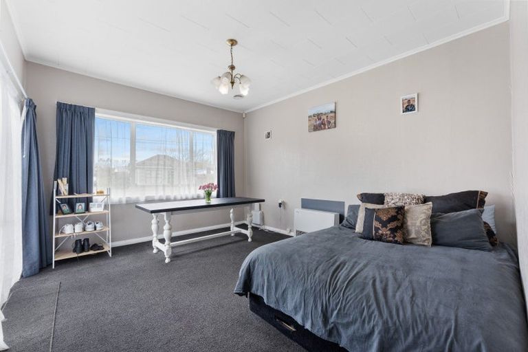 Photo of property in 27 Roberts Avenue, Aramoho, Whanganui, 4500