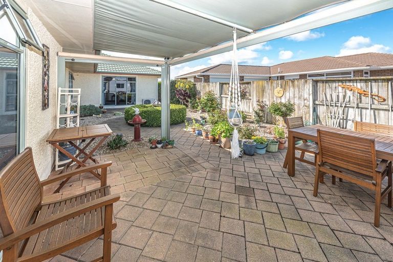 Photo of property in 1 Saint Helens Place, Tawhero, Whanganui, 4501