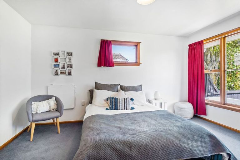 Photo of property in 48 Grahams Road, Ilam, Christchurch, 8041