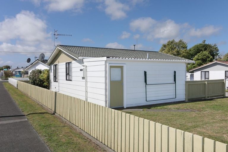 Photo of property in 3/21 Russell Street, Marton, 4710