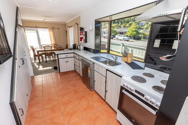 Photo of property in 2 Coates Street, Greymouth, 7805