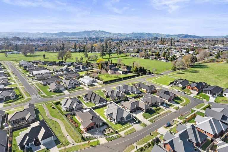 Photo of property in 10 Jarrett Terrace, Leamington, Cambridge, 3432