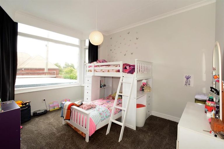 Photo of property in 10 Argyle Street, Mornington, Dunedin, 9011