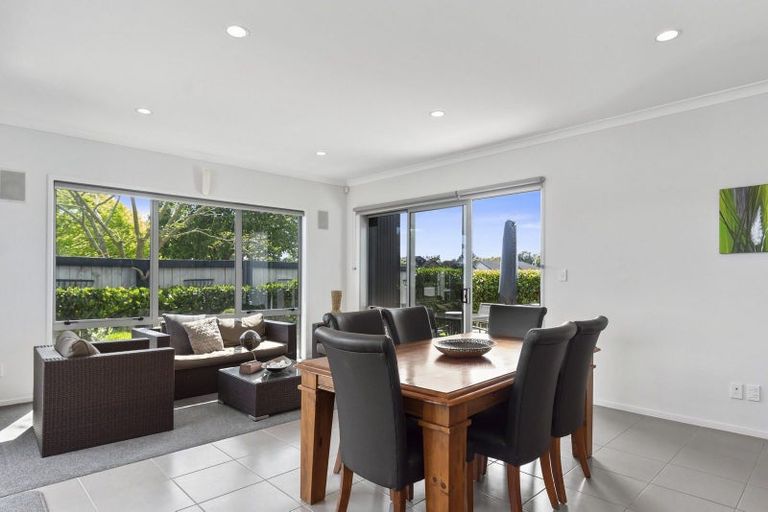 Photo of property in 11 Oriental Parade, Papamoa Beach, Papamoa, 3118